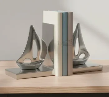 SHIP BOOKEND