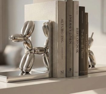 DOG BOOKEND